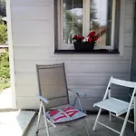 Flat In Close To The Centre Parking, Wifi, Bbq إلفيف