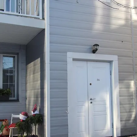 Flat In Close To The Centre Parking, Wifi, Bbq Apartment