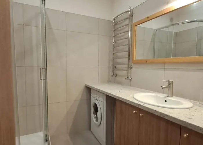 Flat In Close To The Centre Parking, Wifi, Bbq Διαμέρισμα *