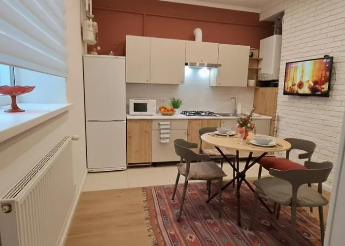 Flat In Close To The Centre Parking, Wifi, Bbq Lviv